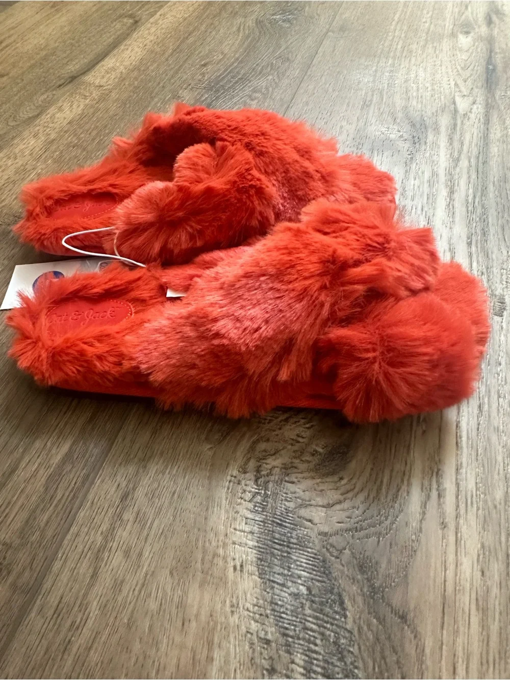 NWT! Cat & Jack Kid’s Slide Slippers, Criss Cross, Red/Orange, Faux Fur, L 4/5